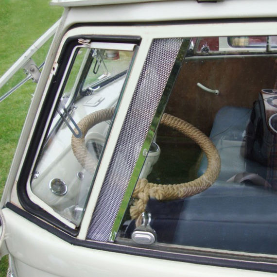 Ventilation grille, sliding window, Bus T1                                                          